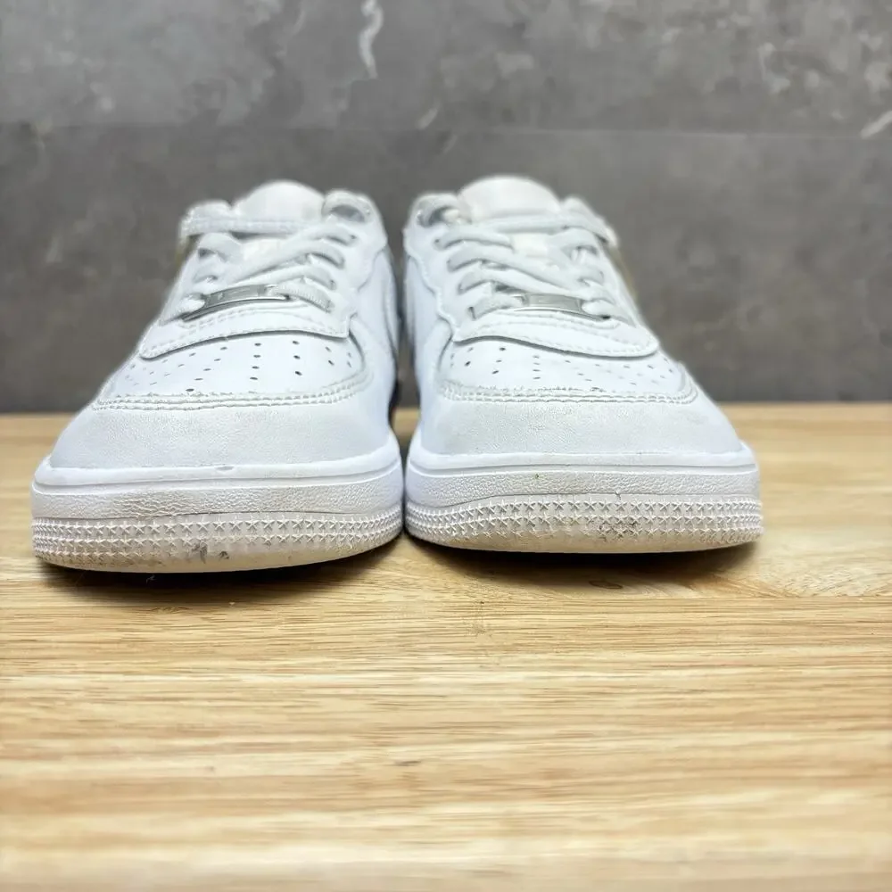 Nike Air Force 1 Sneaker Low Easy On White Leather Unisex Kids Sneaker Size 13.5